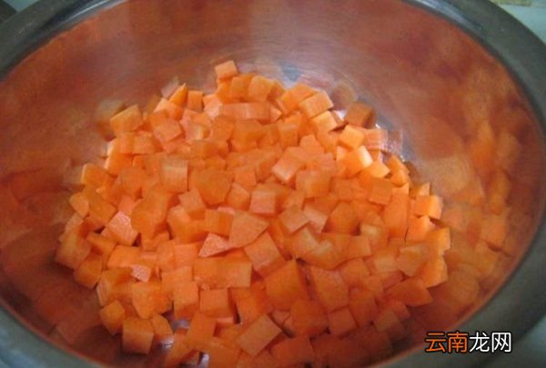 玉米胡蘿卜怎么炒，玉米粒和胡蘿卜怎么做好吃