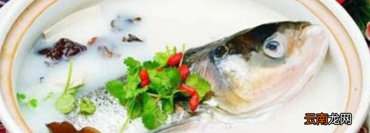 魚頭怎么做好吃，魚頭沒有豆腐可以加什么