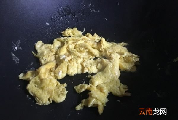 辣椒雞蛋怎么炒，辣椒炒雞蛋怎么炒才好吃竅門
