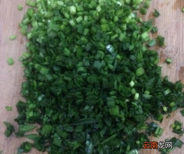 韭菜盒子怎么做皮才軟，韭菜盒子面怎么和才軟好吃