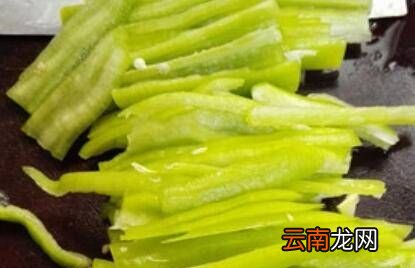 炒墨魚怎么做