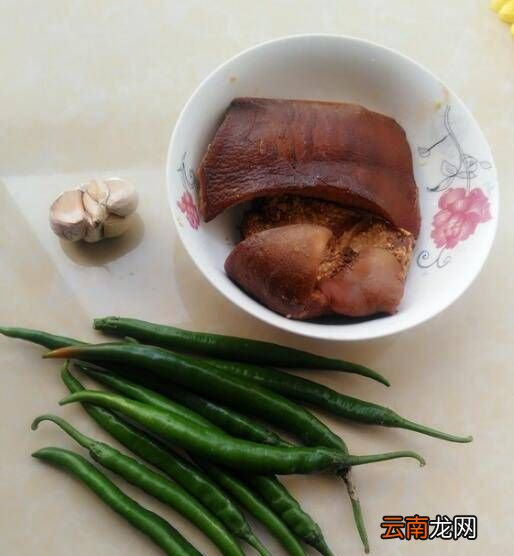 豬頭皮怎么炒，豬頭皮怎么做好吃