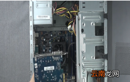 電腦花屏是顯卡問題還是屏幕問題