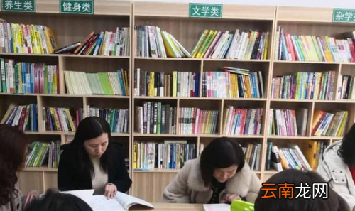 可憐日暮嫣香落的下一句是什么