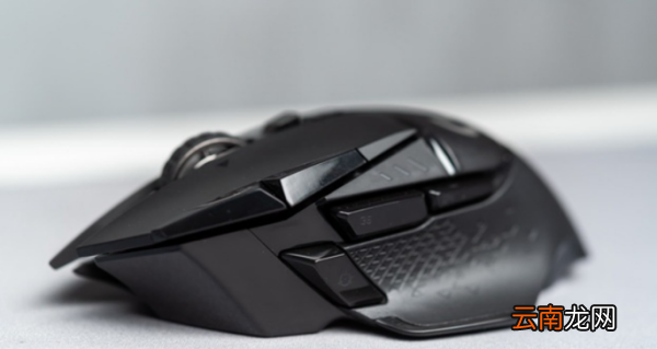 羅技g502se和hero什么區(qū)別