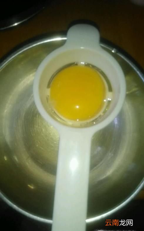 軟綿綿的戚風蛋糕的做法