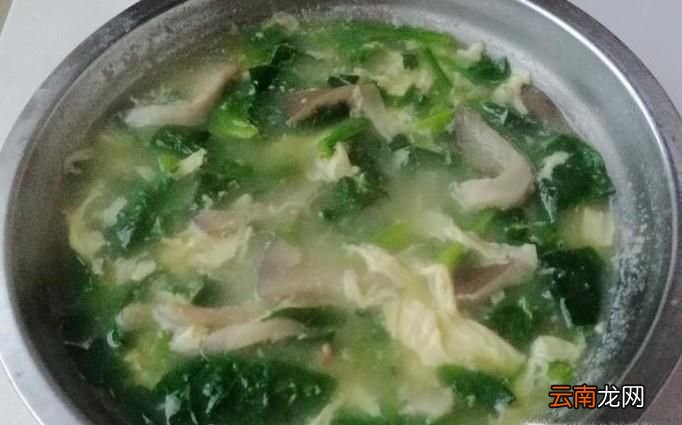 怎樣做蘑菇菠菜蛋花湯？