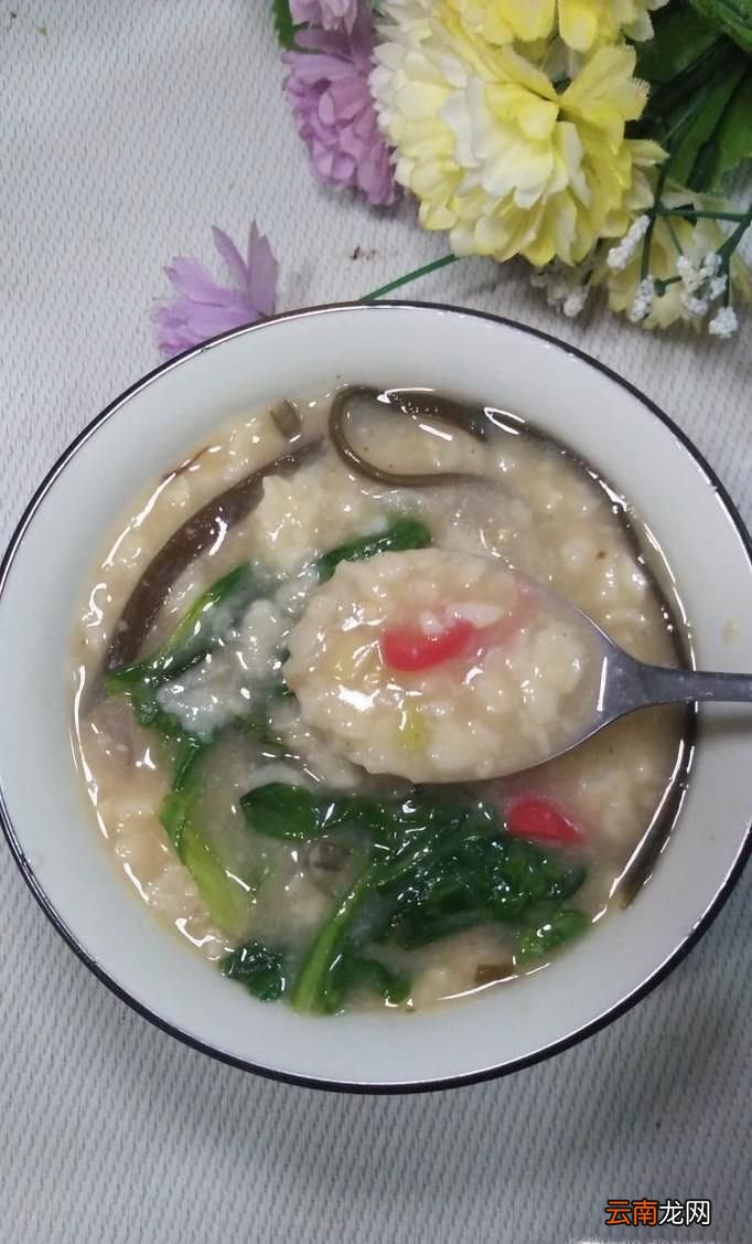 怎樣做美味的蔬菜雞蛋疙瘩湯？